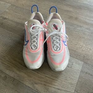 Nike Air Max 2090 women’s size 8.5